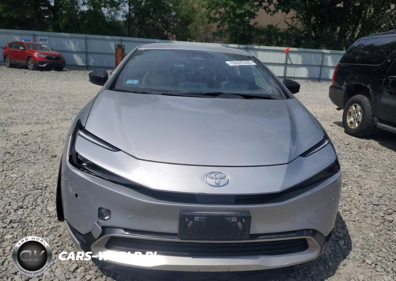 2023 Toyota Prius Prime Xse VIN:JTDACACU1P3009086 - 5
