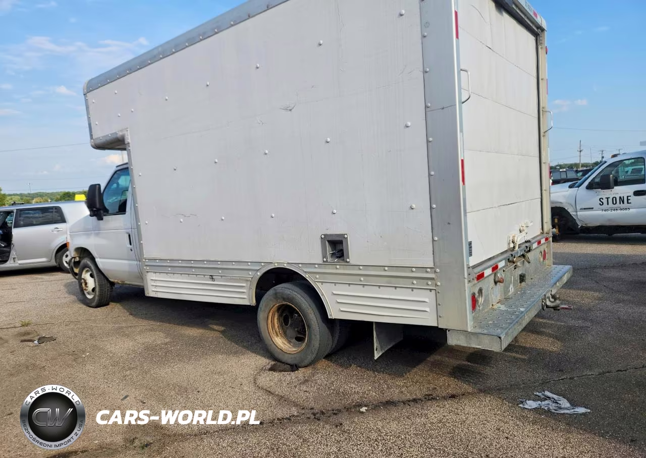 2007 Ford E450 Box Truck VIN:1FDXE45S77DB15873 - 2