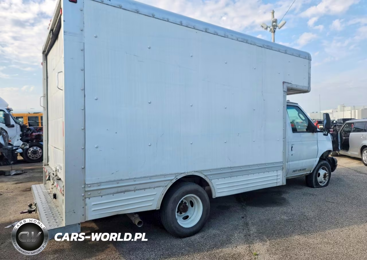 2007 Ford E450 Box Truck VIN:1FDXE45S77DB15873 - 3