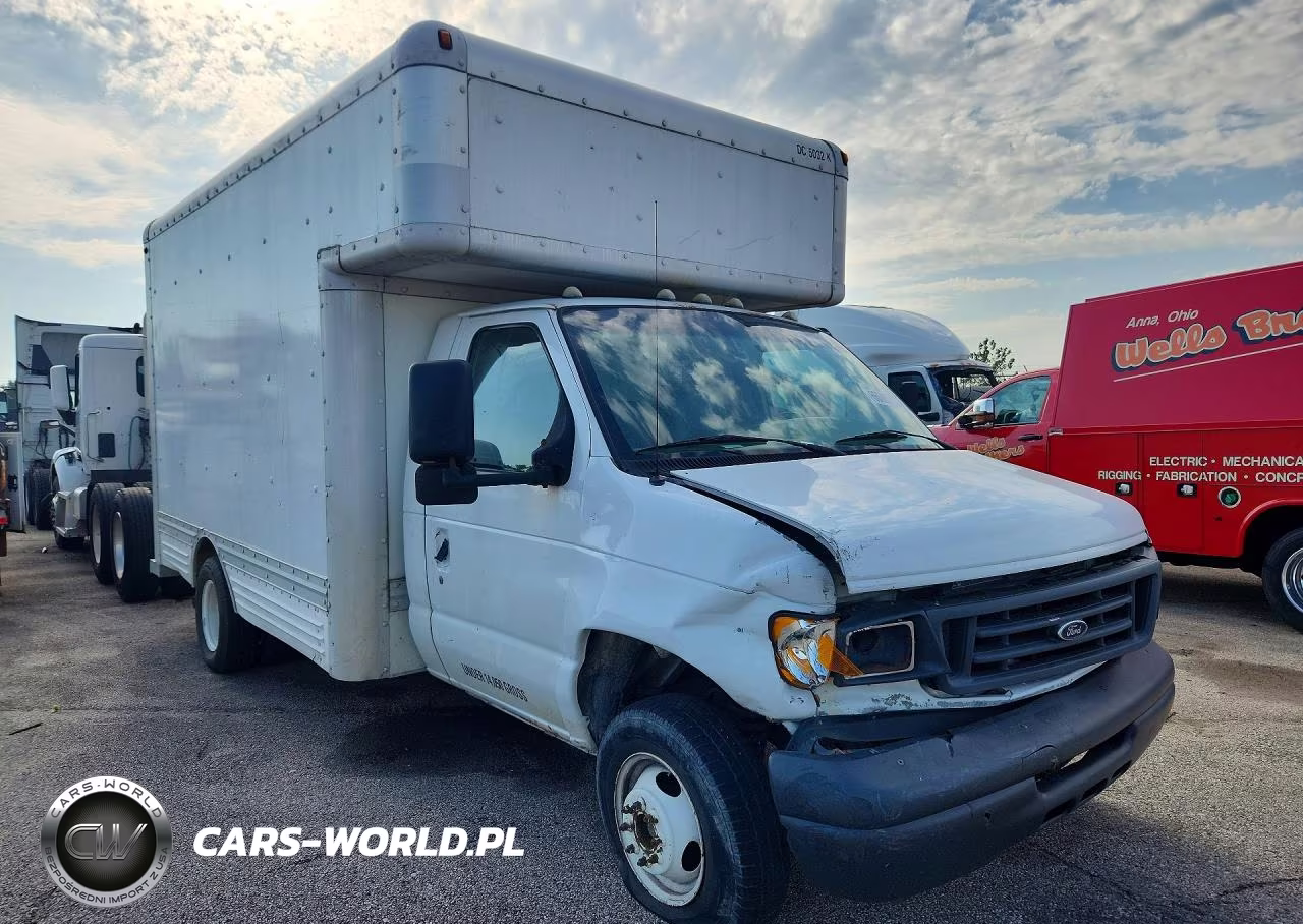 2007 Ford E450 Box Truck VIN:1FDXE45S77DB15873 - 4