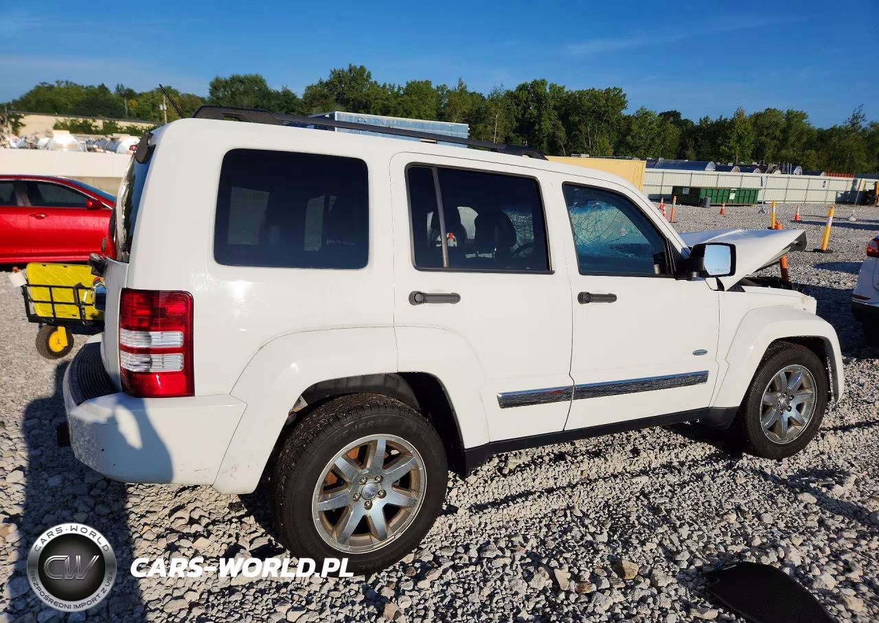 2012 Jeep Liberty Sport VIN:1C4PJMAK9CW195780 - 3