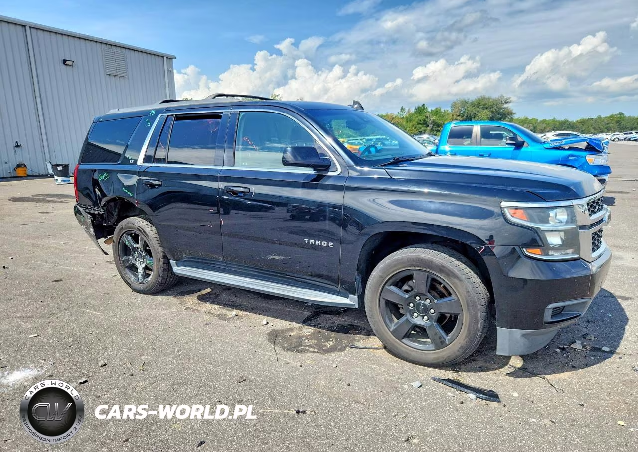 2019 Chevrolet Tahoe C1500 Lt VIN:1GNSCBKC2KR103171 - 4