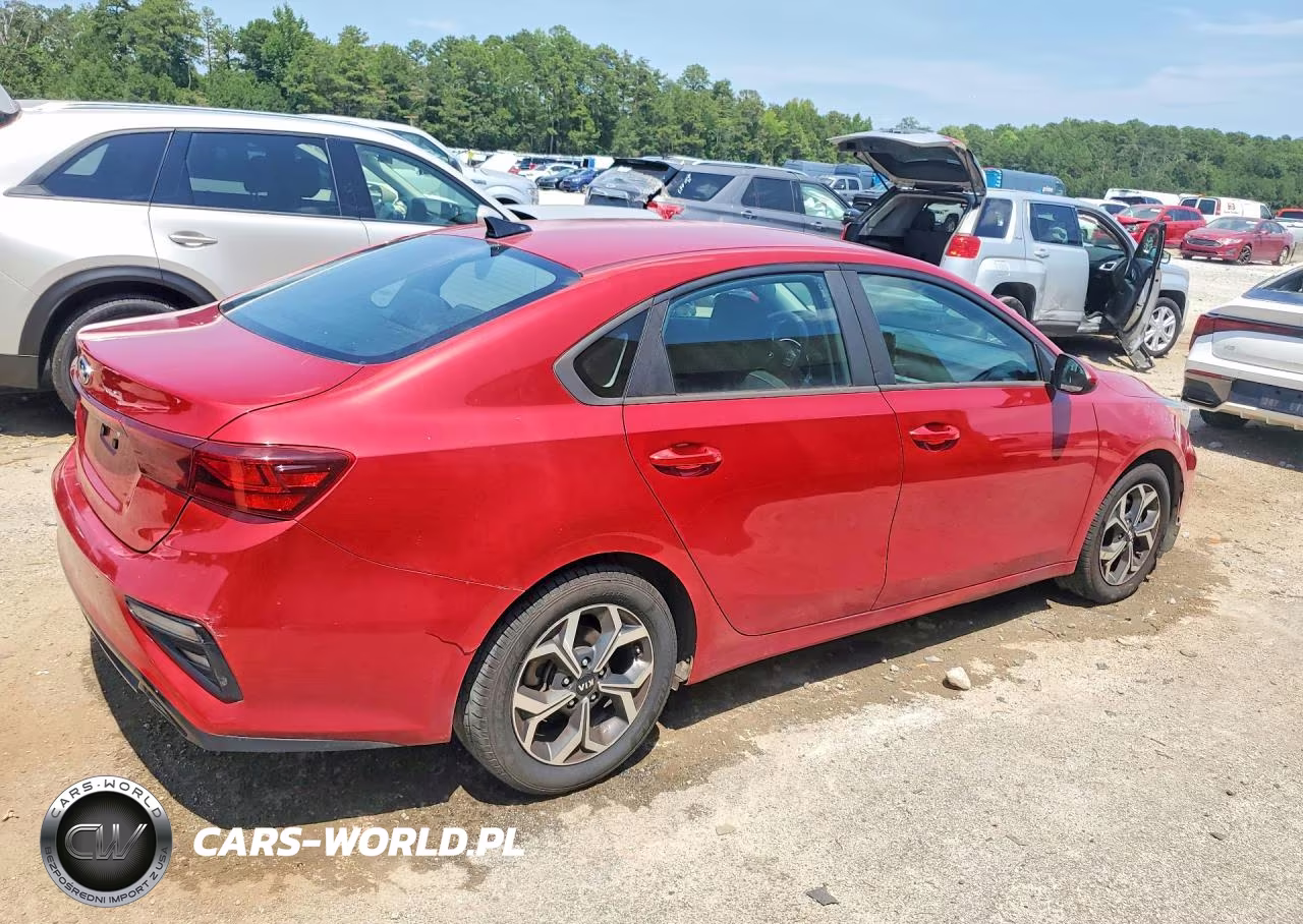 2020 Kia Forte Lxs VIN:3KPF24AD4LE198316 - 3