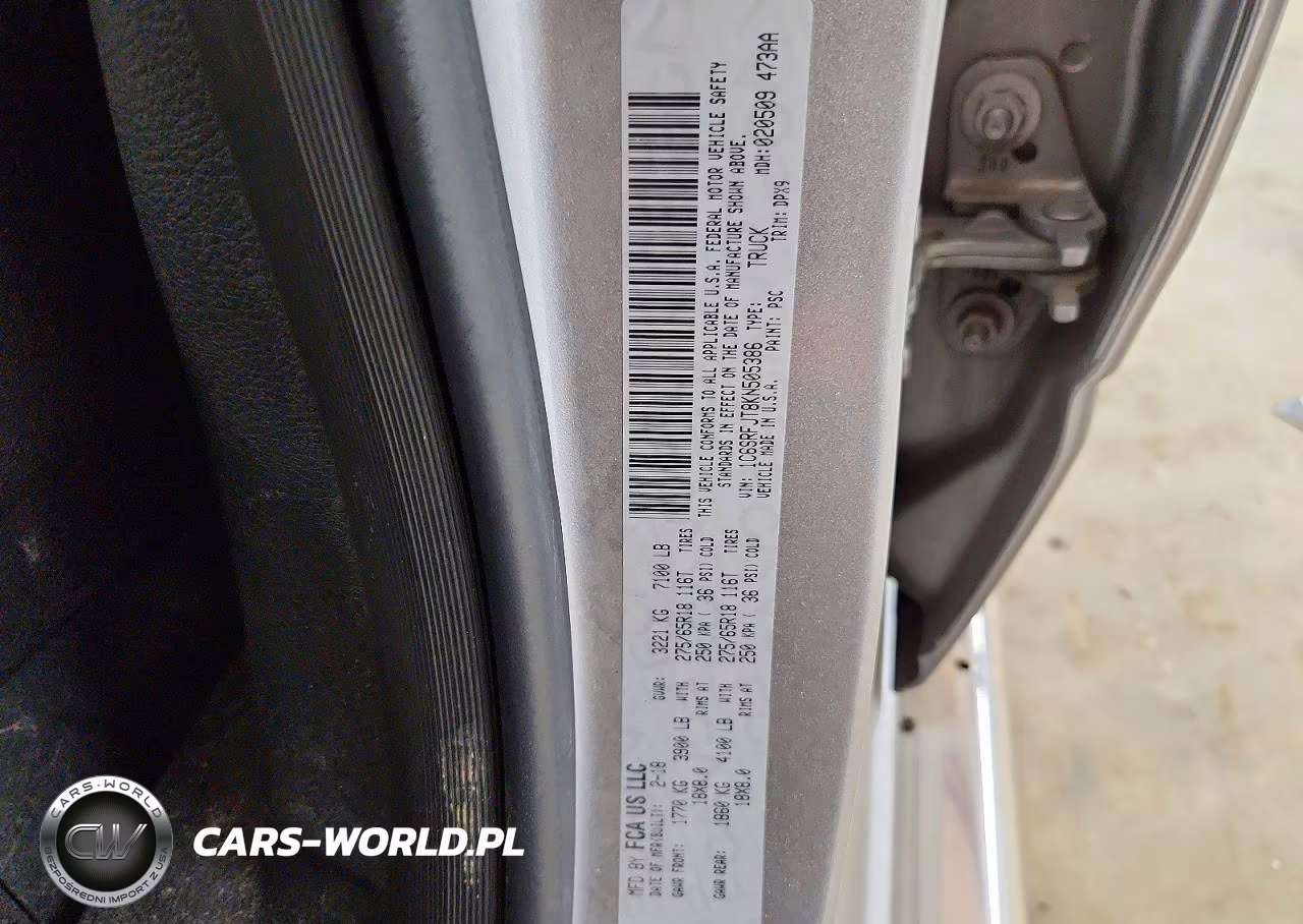 2019 Ram 1500 Laramie VIN:1C6SRFJT8KN505386 - 12