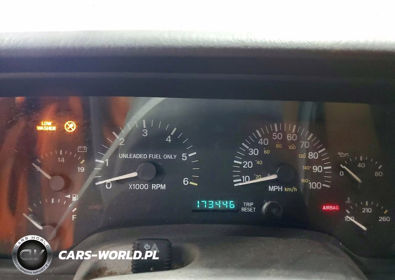 1999 Jeep Cherokee Sport VIN:1J4FF68S1XL545743 - 9