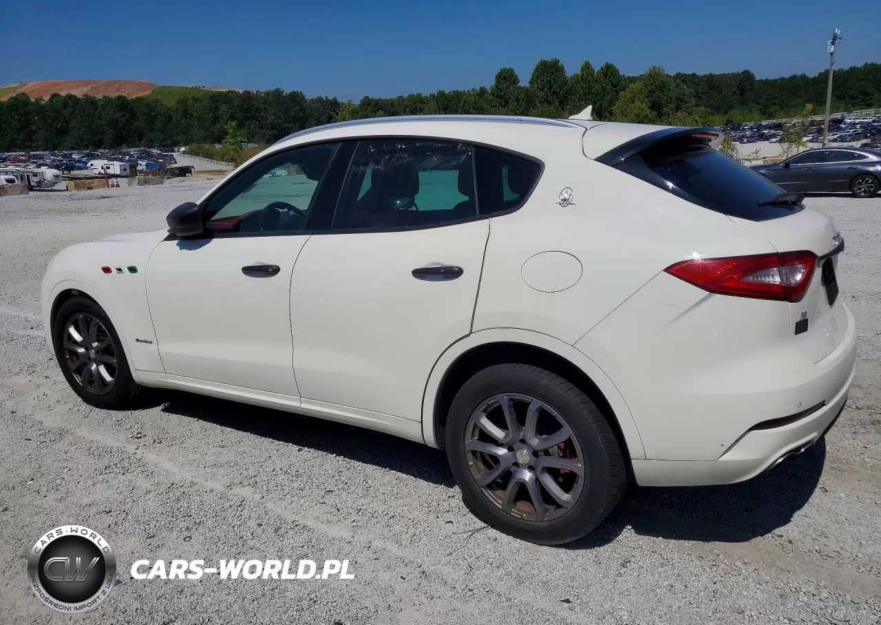 2018 Maserati Levante Luxury VIN:ZN661XUL5JX294345 - 2