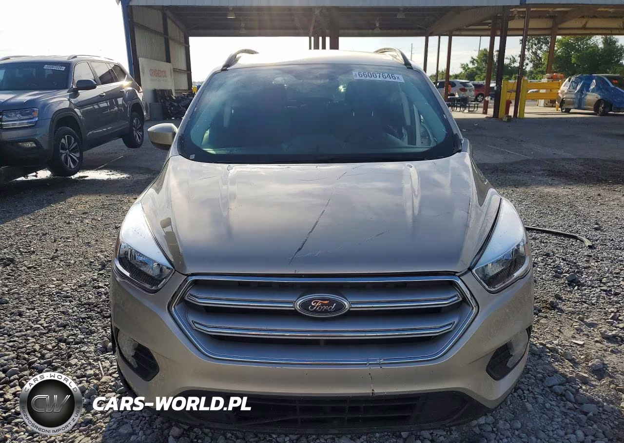 2018 Ford Escape Se VIN:1FMCU0GD4JUD49646 - 5