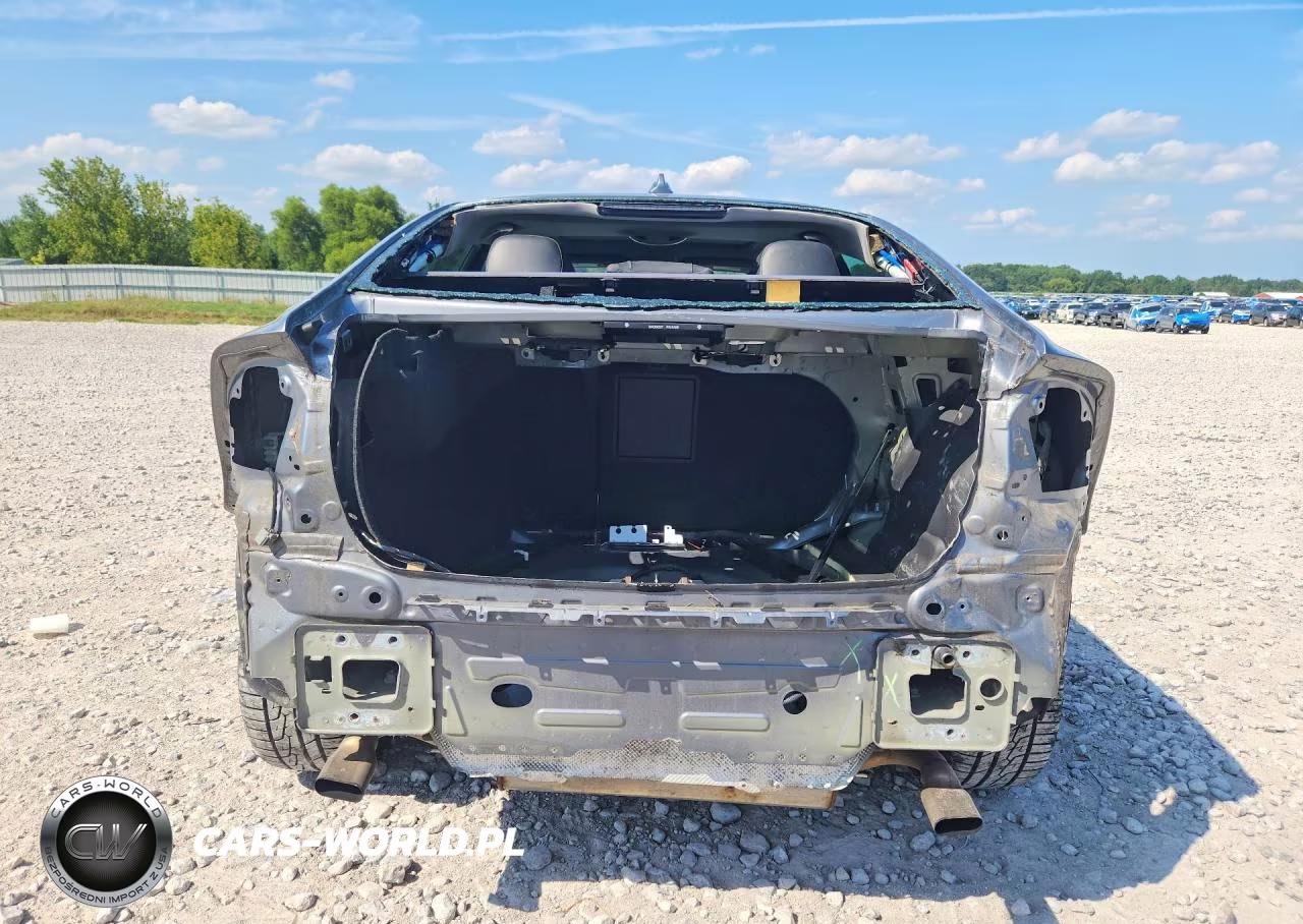 2017 Volvo S60 Platinum VIN:LYV402TM6HB153363 - 6
