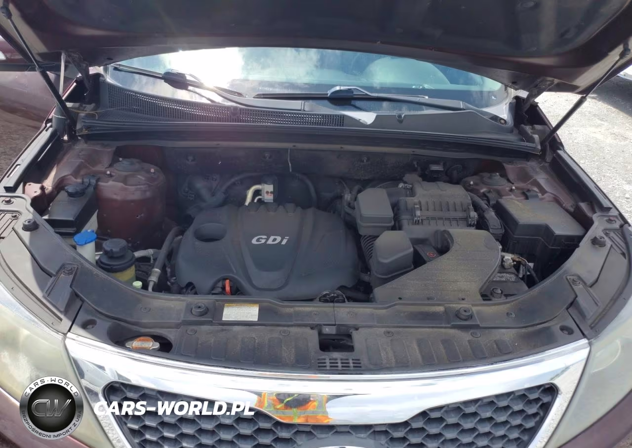 2012 Kia Sorento Lx VIN:5XYKT3A6XCG241681 - 12