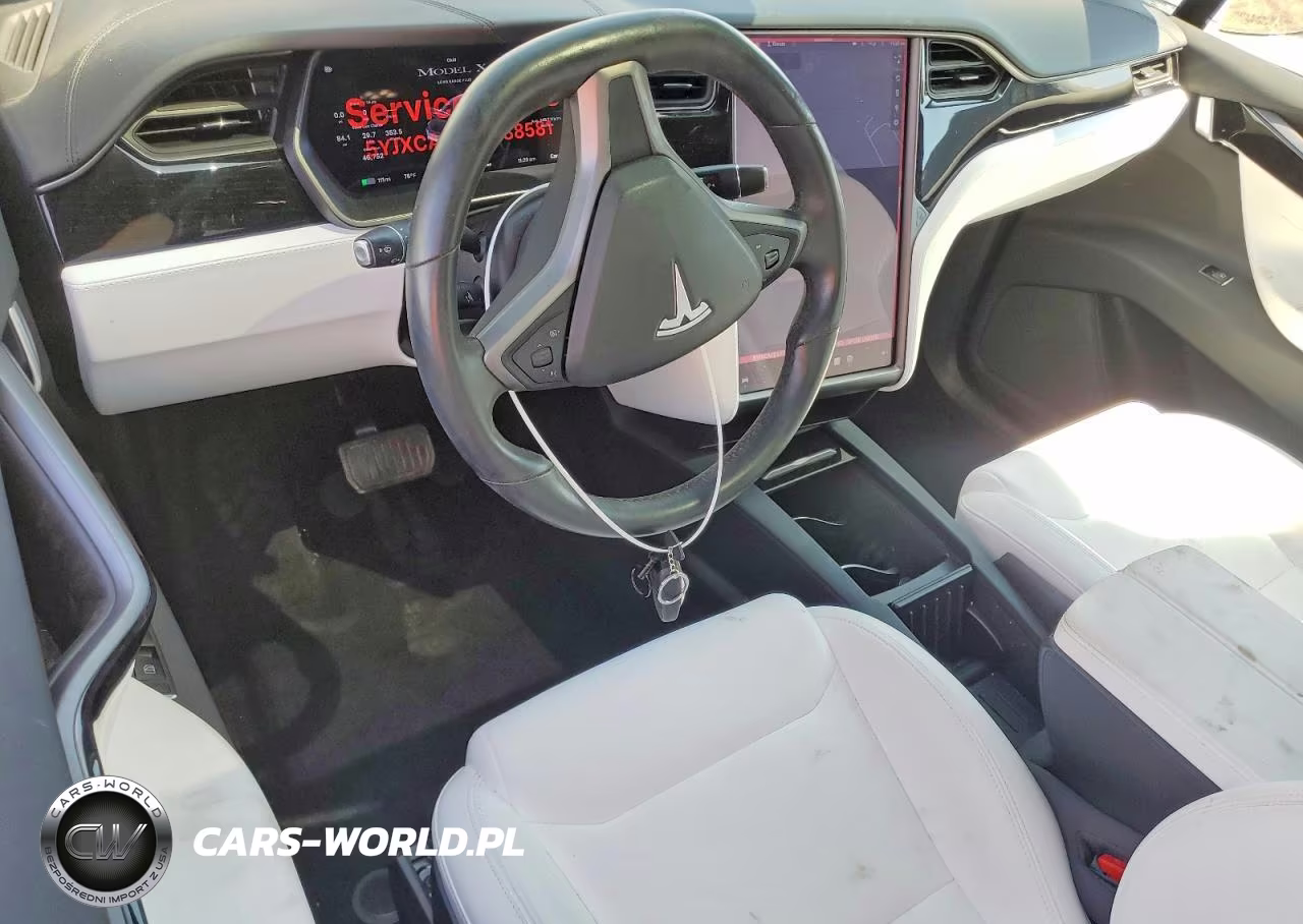 2020 Tesla Model X VIN:5YJXCAE21LF238581 - 8