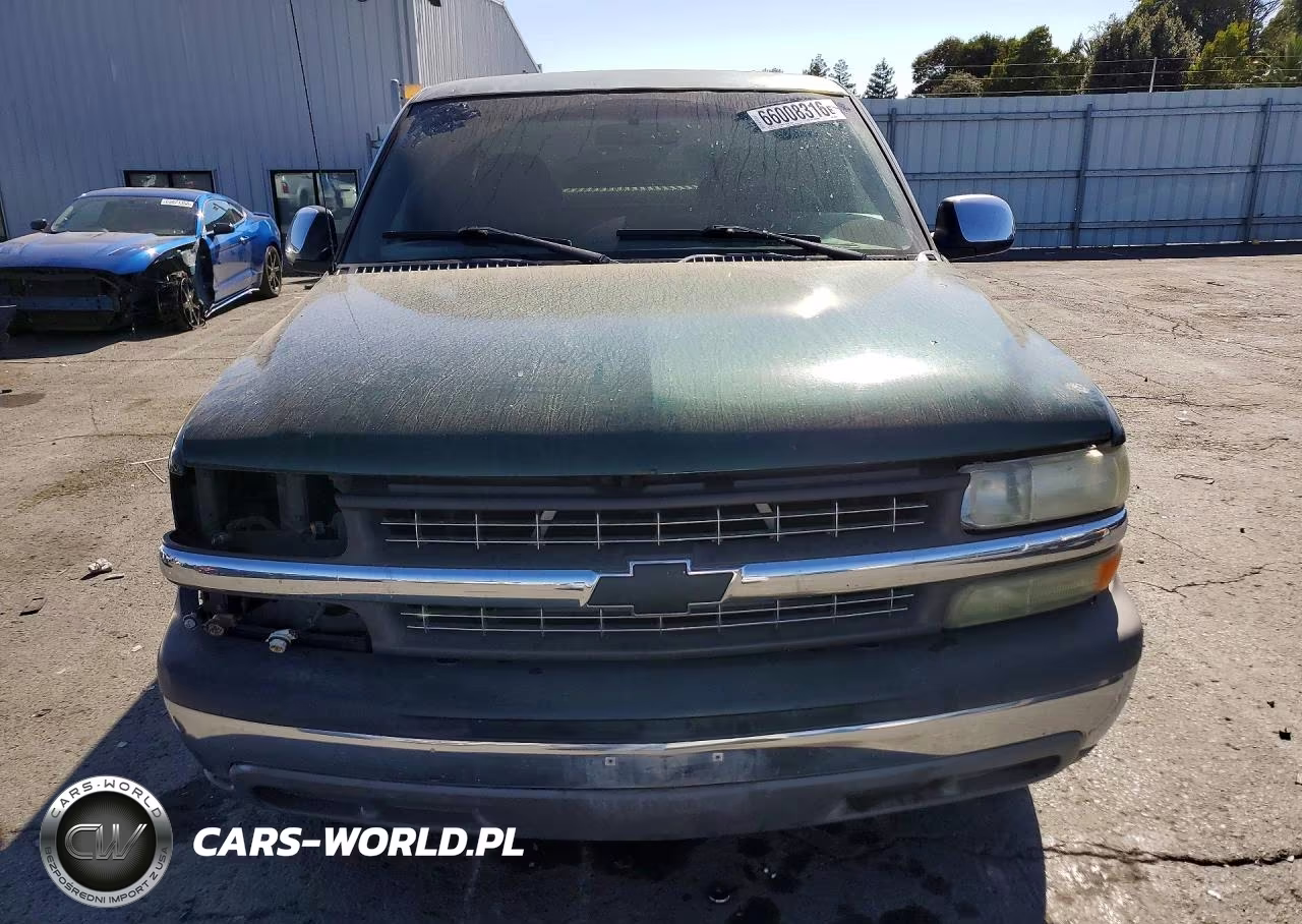 2002 Chevrolet Silverado C1500 VIN:2GCEC19T921204013 - 5