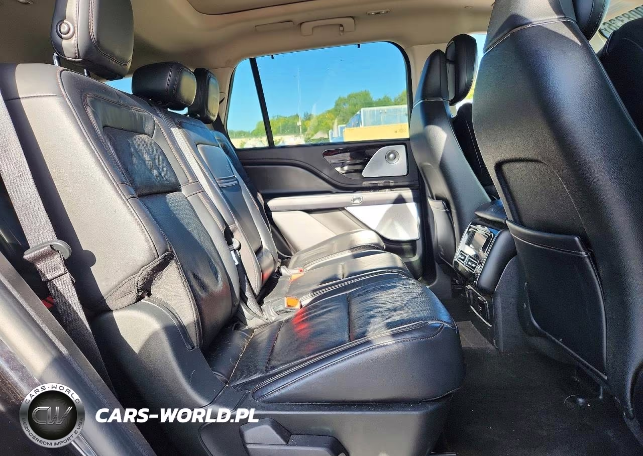 2020 Lincoln Aviator Reserve VIN:5LM5J7XC0LGL05028 - 11