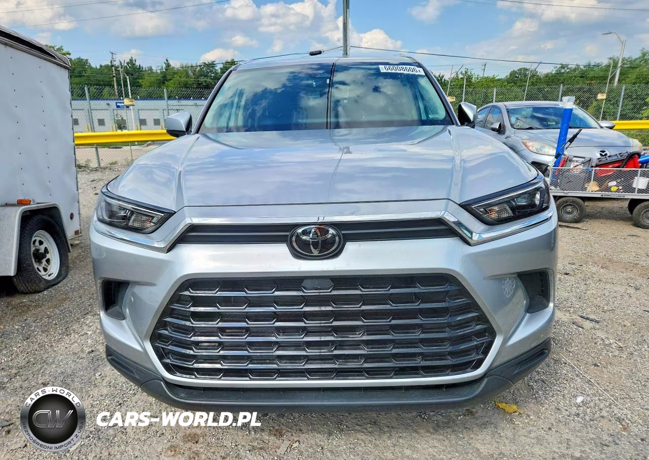 2025 Toyota Grand Highlander Xle VIN:5TDAAAB55SS094859 - 5