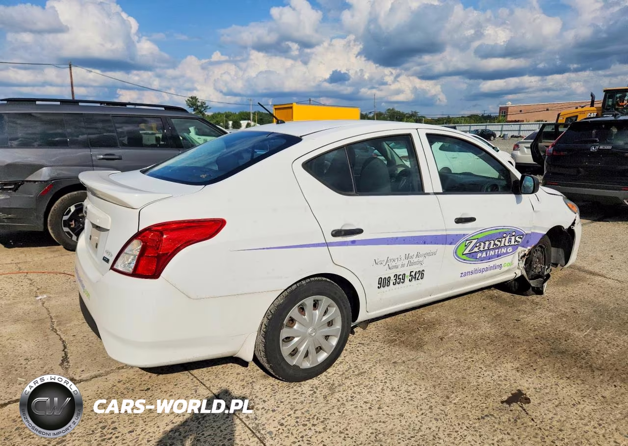 2015 Nissan Versa 1.6 S Plus VIN:3N1CN7APXFL912216 - 3