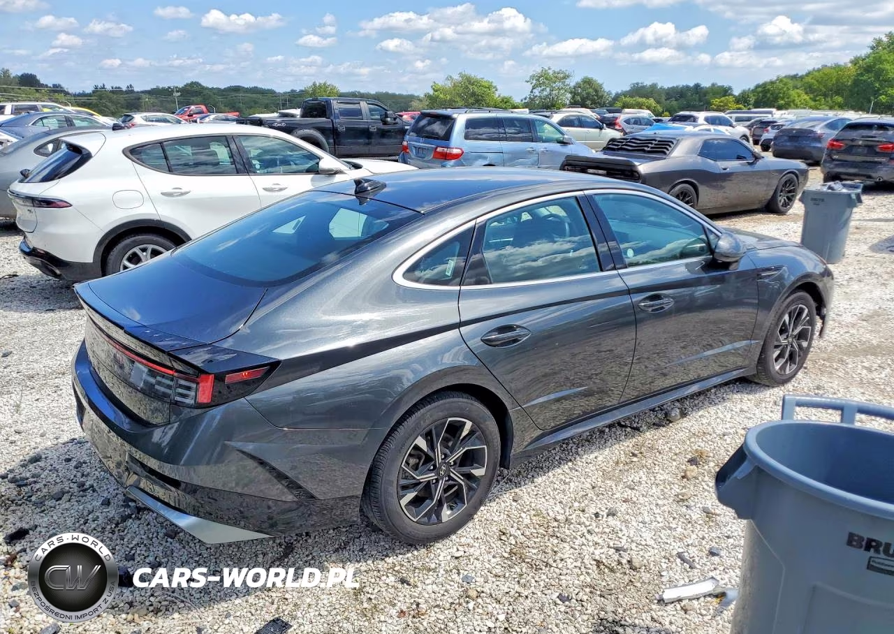 2025 Hyundai Sonata Sel VIN:KMHL64JA5SA461942 - 3