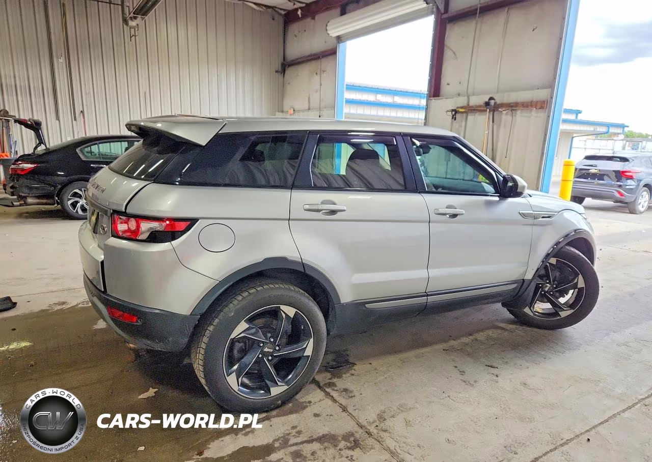 2015 Land Rover Range Rover Evoque Pure Plus VIN:SALVP2BGXFH075590 - 3