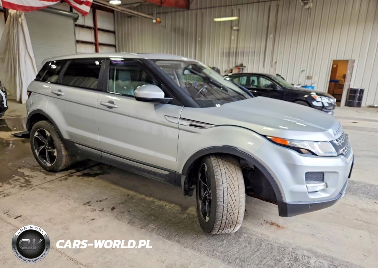 2015 Land Rover Range Rover Evoque Pure Plus VIN:SALVP2BGXFH075590 - 4