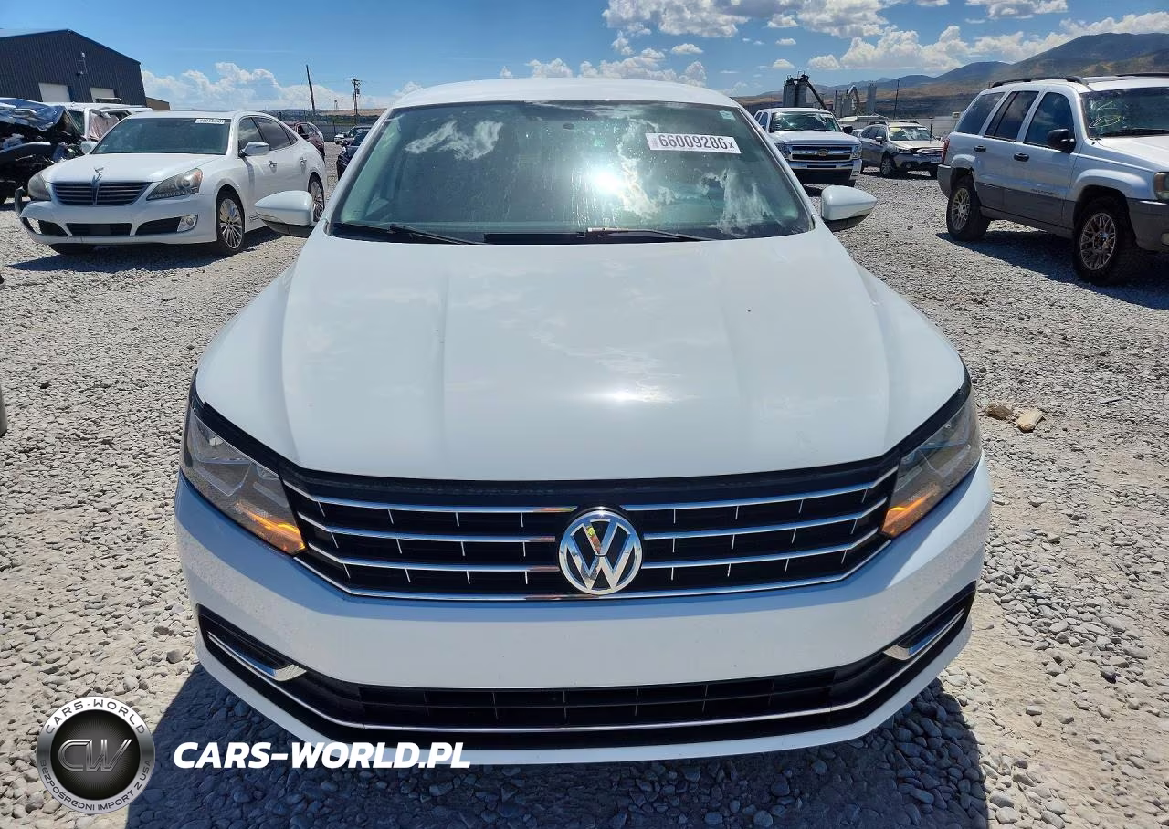 2016 Volkswagen Passat S VIN:1VWAS7A33GC068721 - 5