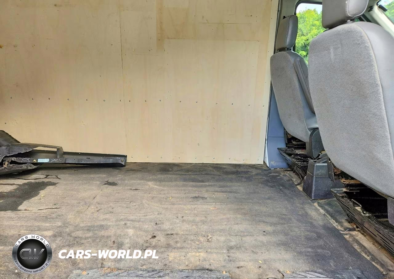 2019 Ford Transit T-150 Van VIN:1FTYE2CM4KKA65682 - 11