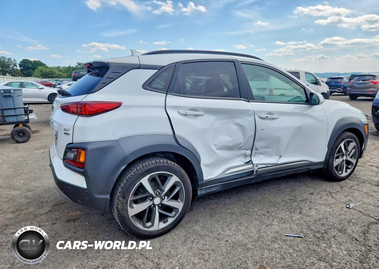 2019 Hyundai Kona Ultimate VIN:KM8K5CA57KU272588 - 3