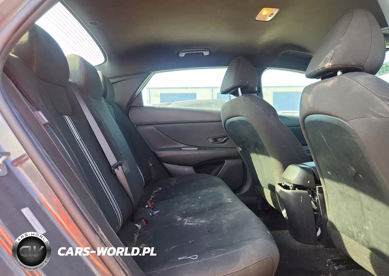2025 Hyundai Elantra Sel Sport VIN:KMHLM4DG8SU090649 - 10