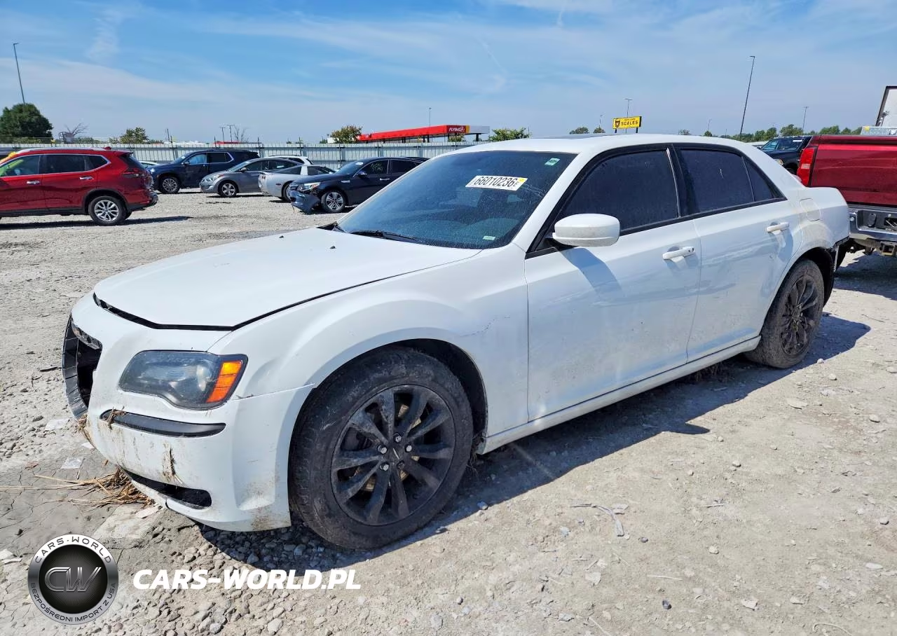 2014 Chrysler 300 S – zdjęcie 1 z 13