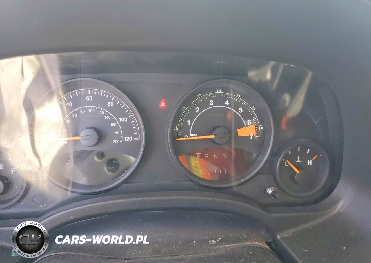 2014 Jeep Patriot Latitude VIN:1C4NJPFA4ED887890 - 9