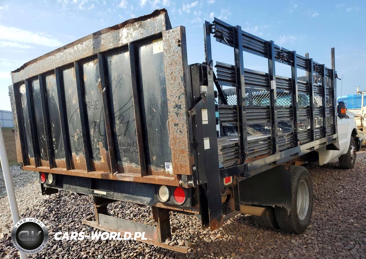 2014 Ford F350 Super Duty VIN:1FDRF3G63EEA80885 - 3