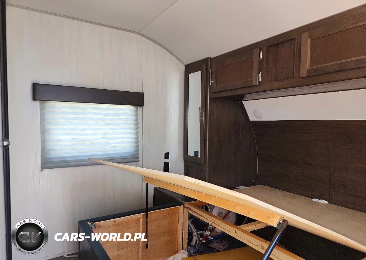2019 Forest River Cherokee Camper VIN:4X4TCKB23KX138974 - 5