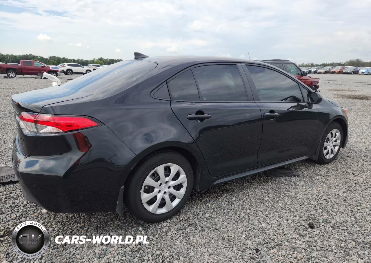 2026 Toyota Corolla Le VIN:5YFB4MDE2TP410769 - 3