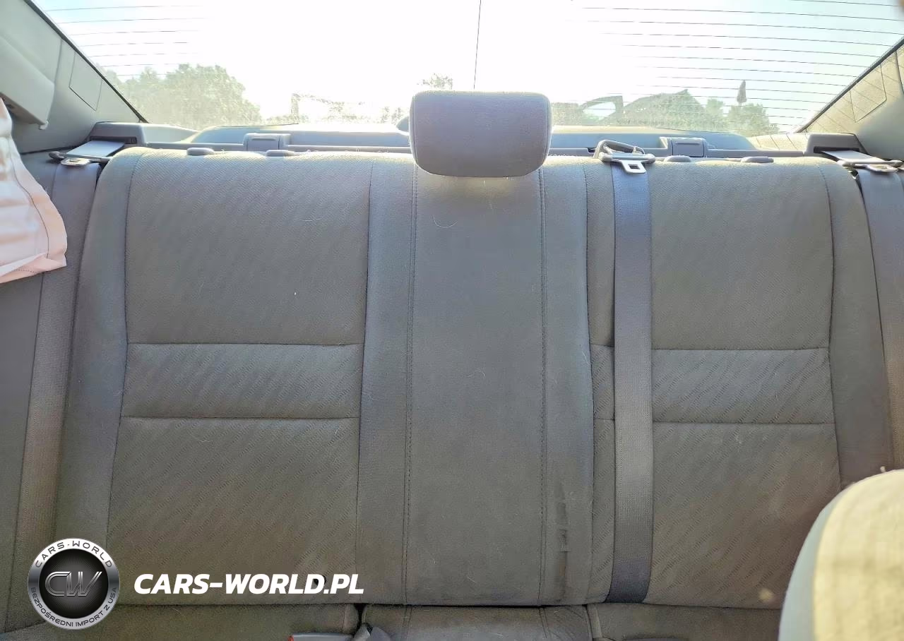 2010 Honda Civic Lx VIN:2HGFG1B62AH522690 - 10