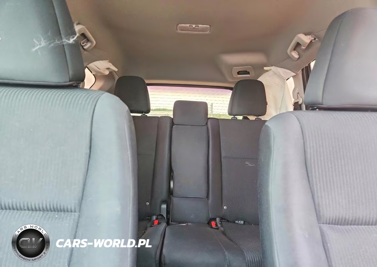 2017 Toyota Rav4 Le VIN:2T3BFREV1HW640578 - 10
