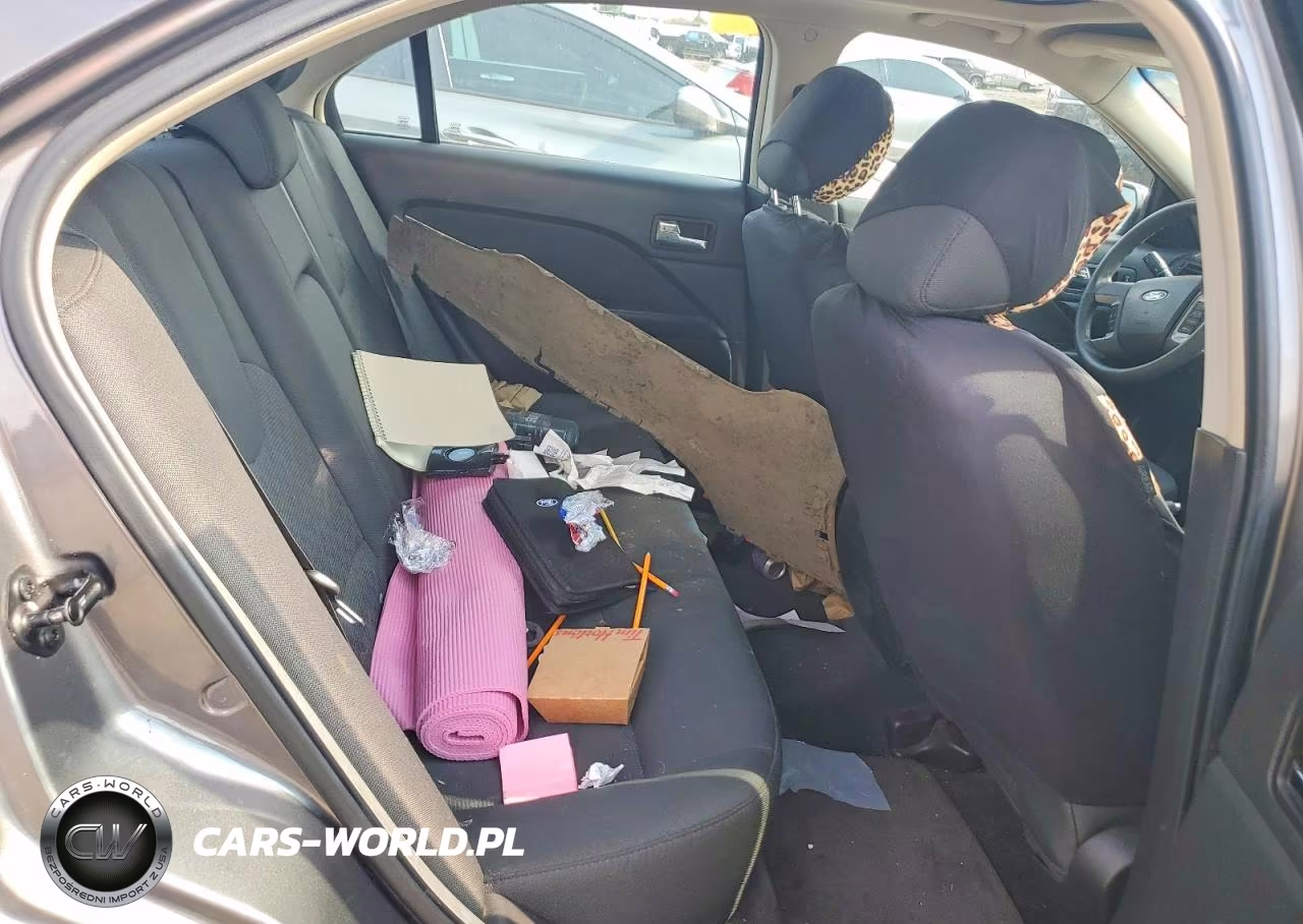 2011 Ford Fusion Se VIN:3FAHP0HA2BR260405 - 10