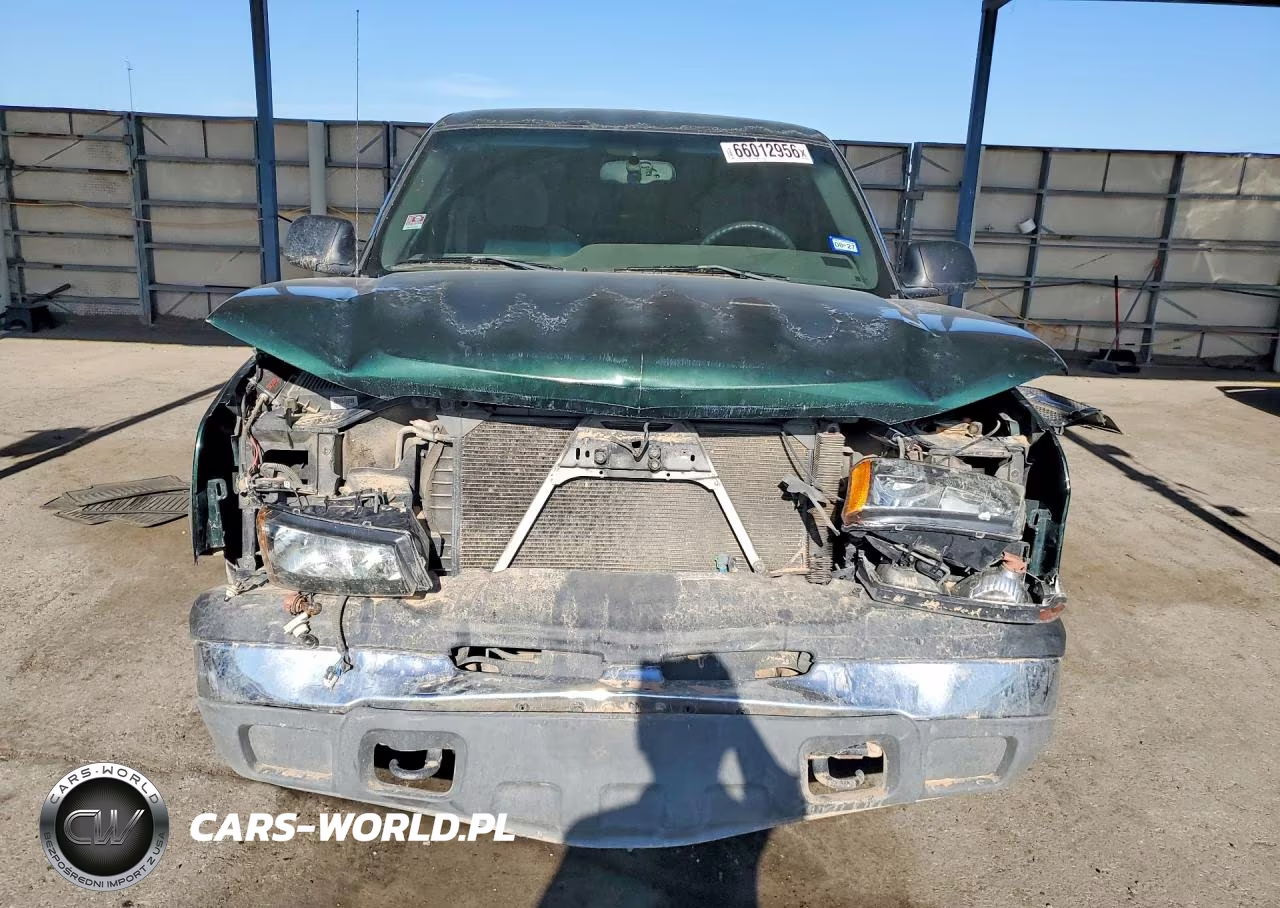 2003 Chevrolet Silverado C1500 VIN:2GCEC19V231209685 - 5