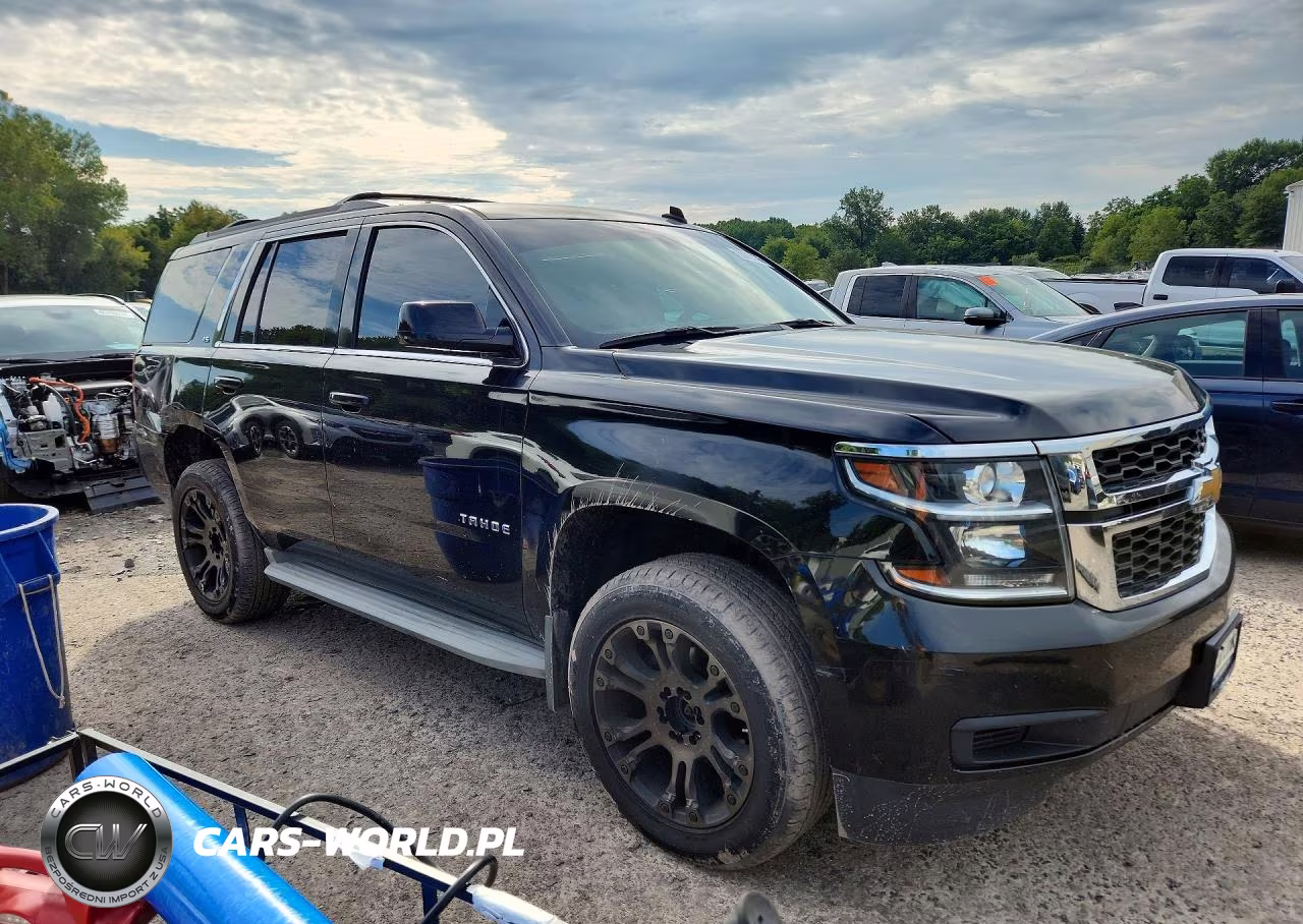 2015 Chevrolet Tahoe K1500 Ls VIN:1GNSKAKC8FR174913 - 4