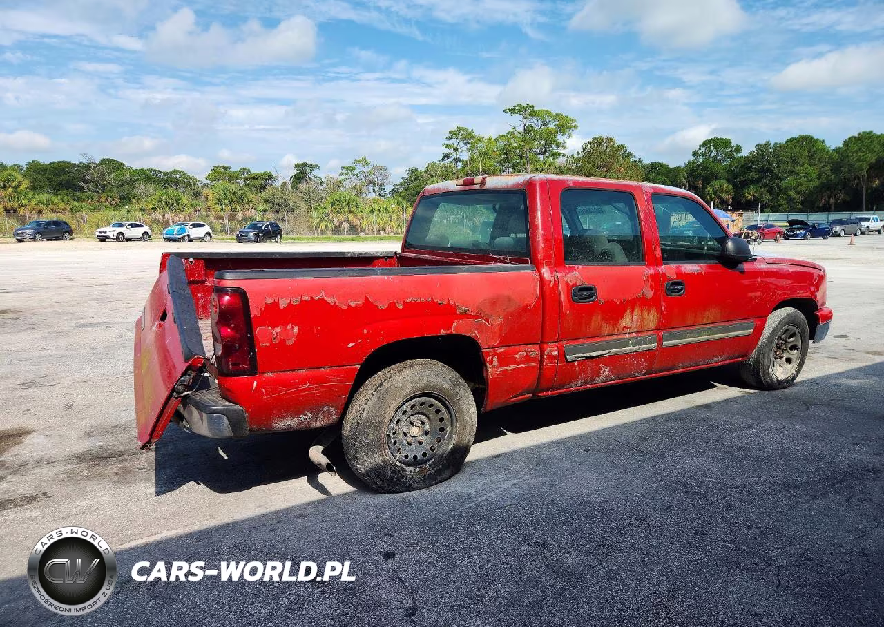 2007 Chevrolet Silverado C1500 Classic Crew Cab VIN:2GCEC13V771165391 - 3