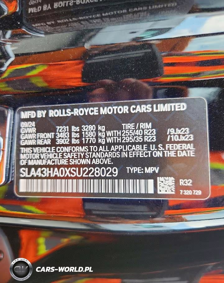 2025 Rolls-Royce Cullinan Black Badge VIN:SLA43HA0XSU228029 - 13