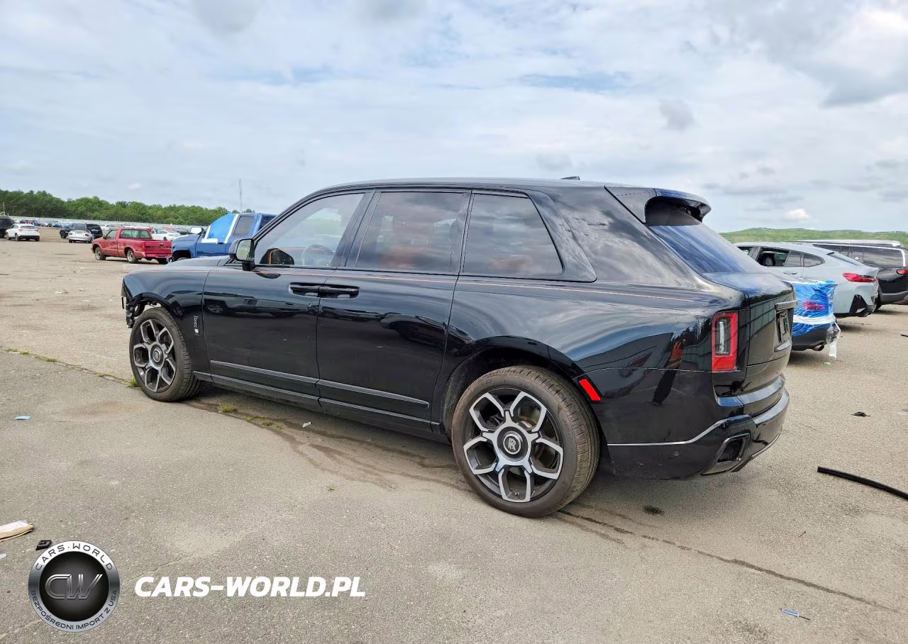 2025 Rolls-Royce Cullinan Black Badge VIN:SLA43HA0XSU228029 - 2