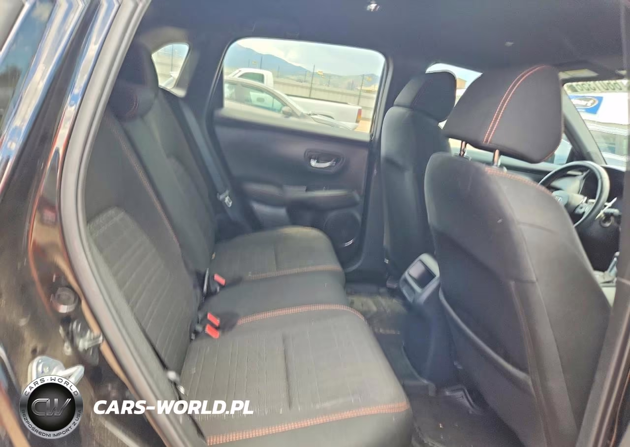 2025 Honda Hr-V Sport VIN:3CZRZ2H5XSM753795 - 10