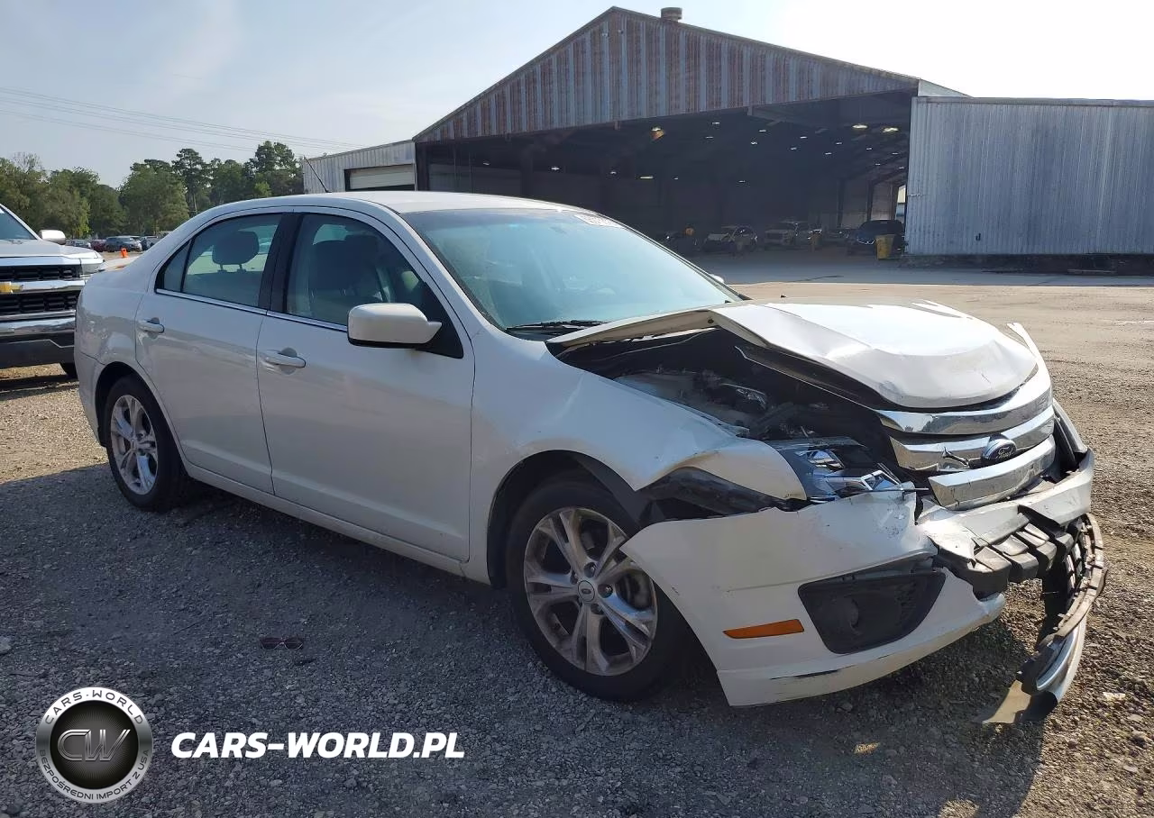 2012 Ford Fusion Se VIN:3FAHP0HA7CR254696 - 4