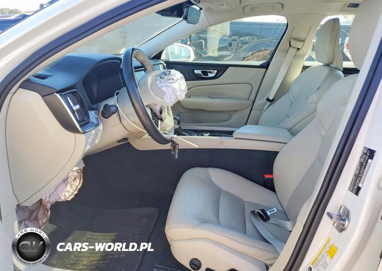 2020 Volvo S60 T6 Momentum VIN:7JRA22TK8LG072410 - 7