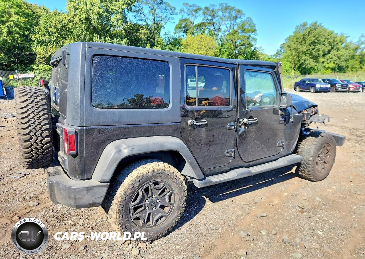 2018 Jeep Wrangler Unlimited Sport VIN:1C4BJWDG2JL907350 - 3