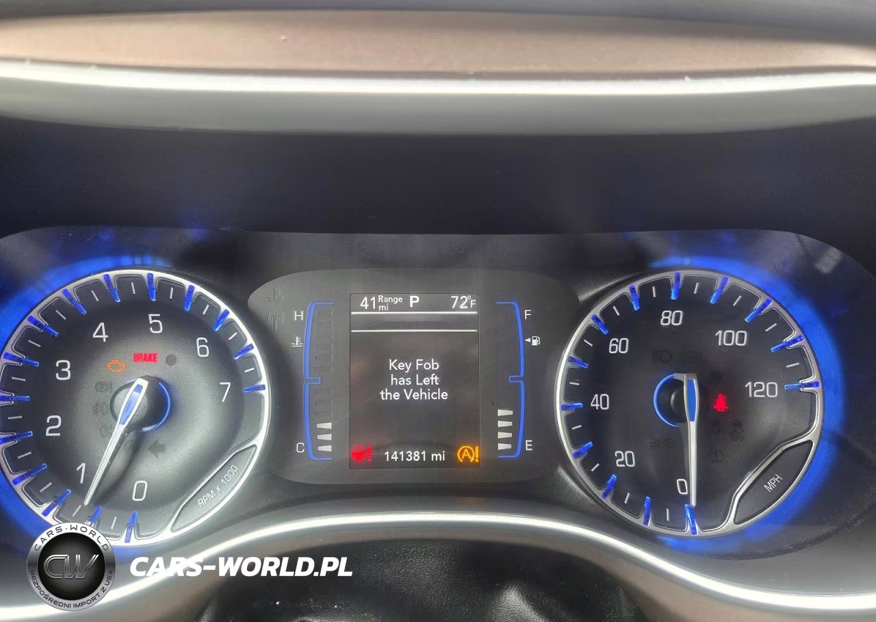 2020 Chrysler Voyager Lxi VIN:2C4RC1DG8LR260426 - 8