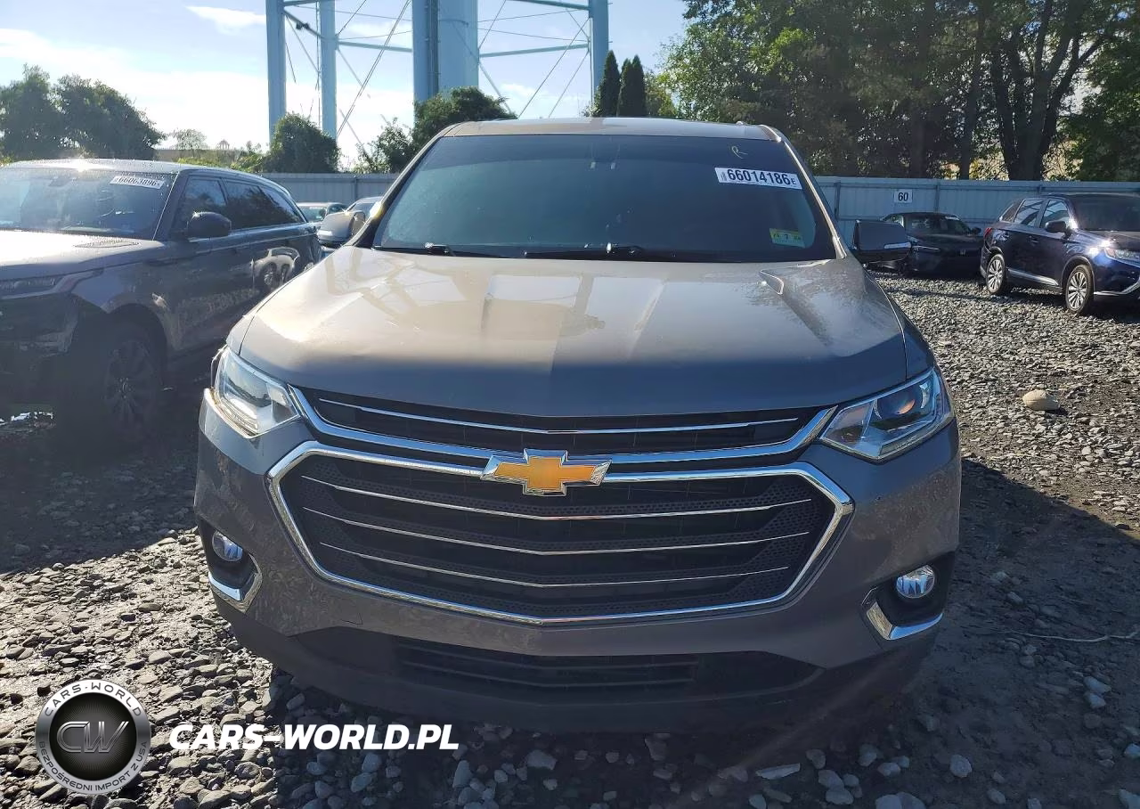 2019 Chevrolet Traverse Lt VIN:1GNERGKW8KJ262603 - 5