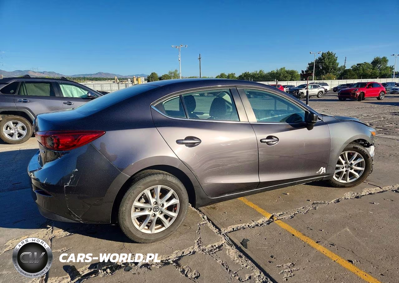 2018 Mazda 3 Sport VIN:3MZBN1U7XJM185242 - 3