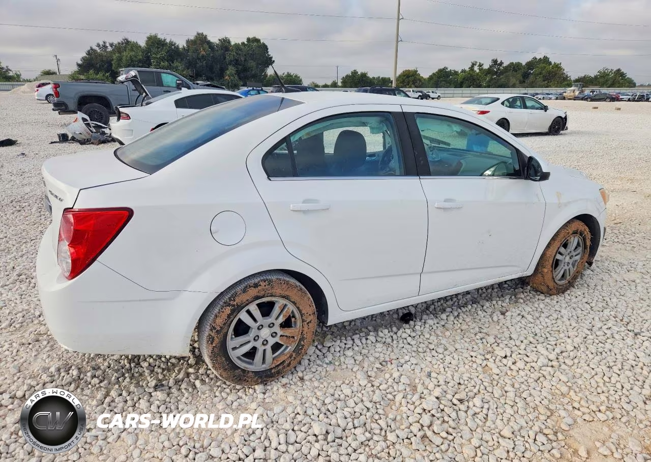 2014 Chevrolet Sonic Lt VIN:1G1JC5SHXE4165963 - 3