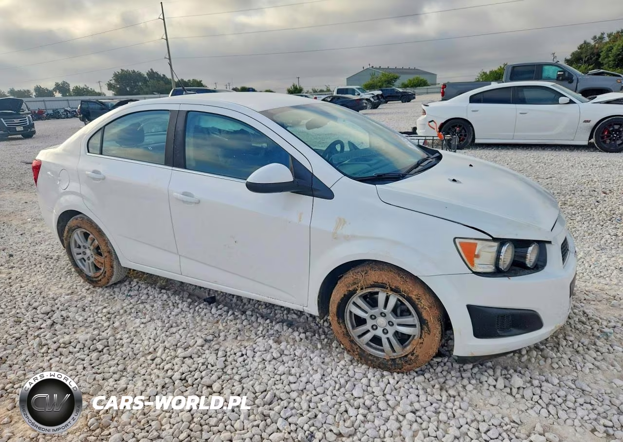 2014 Chevrolet Sonic Lt VIN:1G1JC5SHXE4165963 - 4