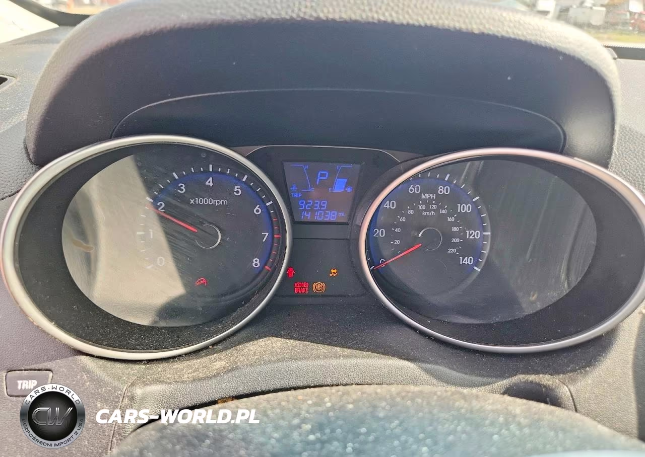 2010 Hyundai Tucson Limited VIN:KM8JUCAC9AU021633 - 9