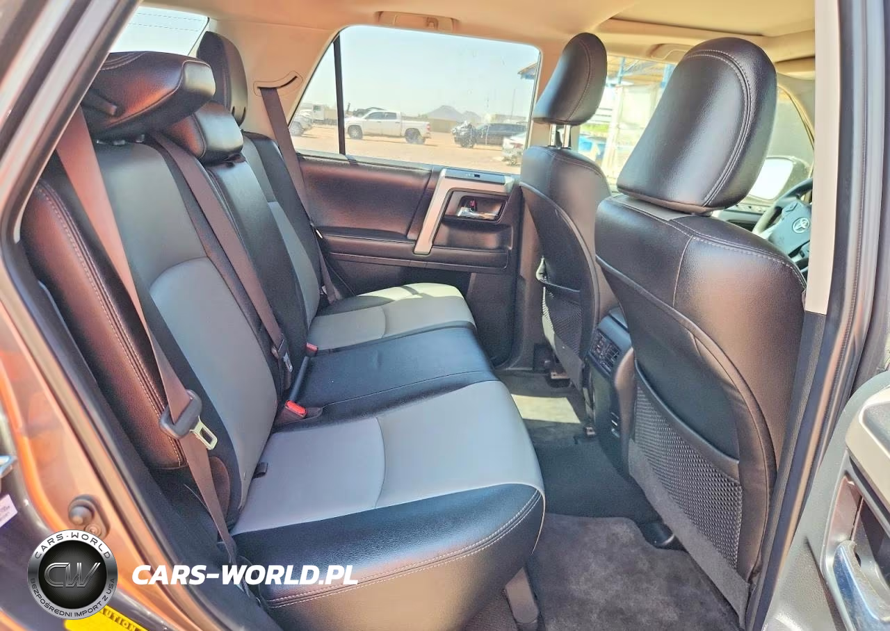 2018 Toyota 4Runner VIN:JTEBU5JR2J5524113 - 11
