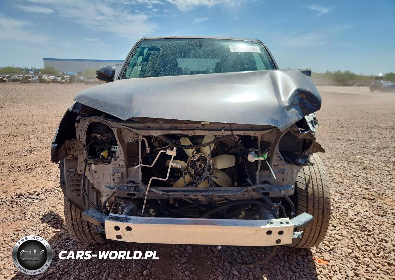 2018 Toyota 4Runner VIN:JTEBU5JR2J5524113 - 5